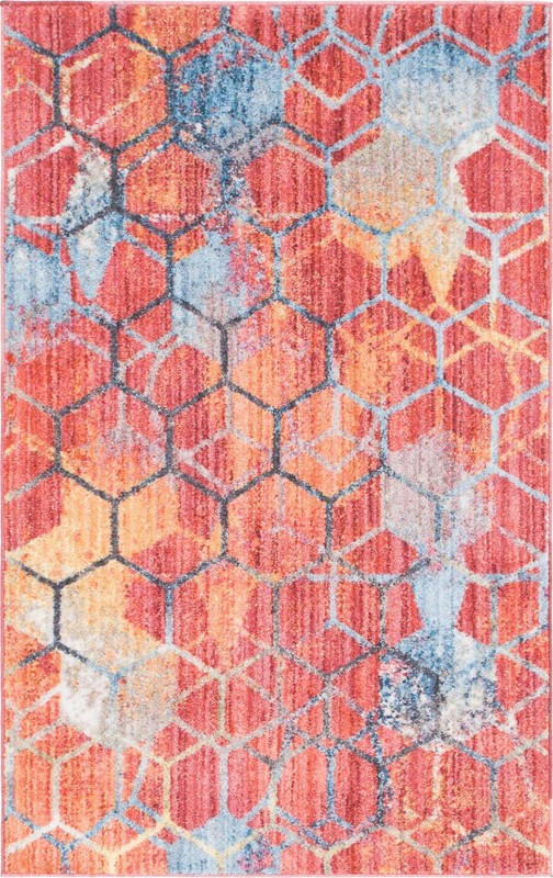 3' 3 x 5' 3 Huntley · Geometric rug, red