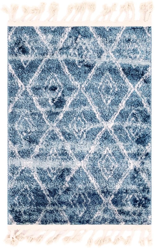 2' 4 x 3' 3 Larrabee · Diamond lattice rug, blue and ivory