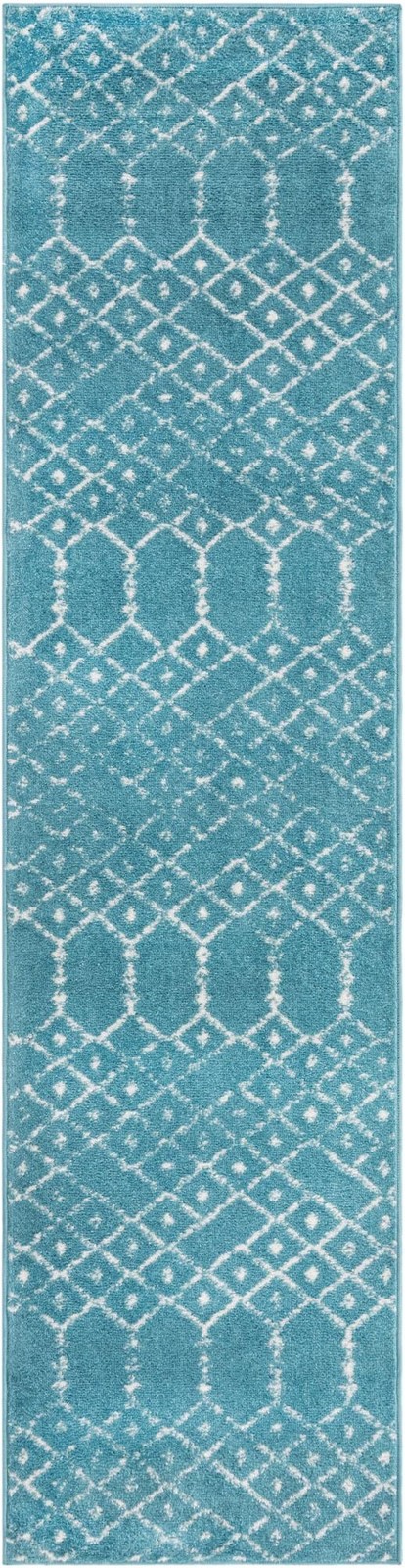 2' x 8' Newcomb · Diamond rug
