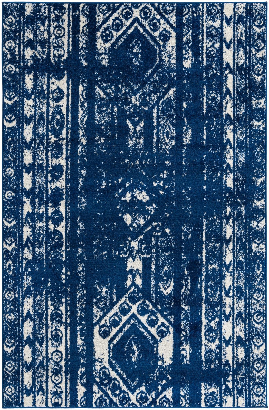 5' 3 x 8' Underhill · Diamond rug, navy blue
