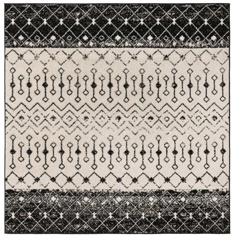 7' 10 x 7' 10 Vernon · Border rug