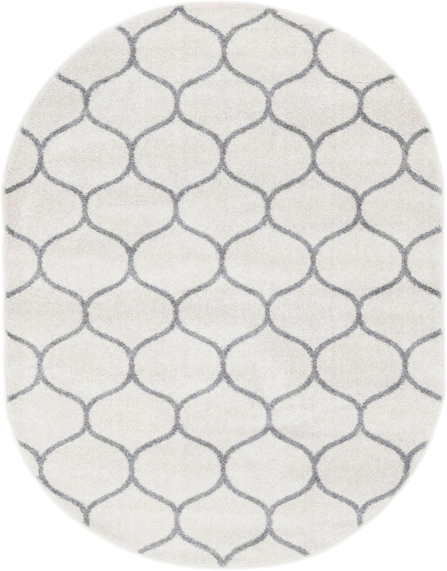 7' 10 x 10' Ingram · Lattice rug, ivory and gray