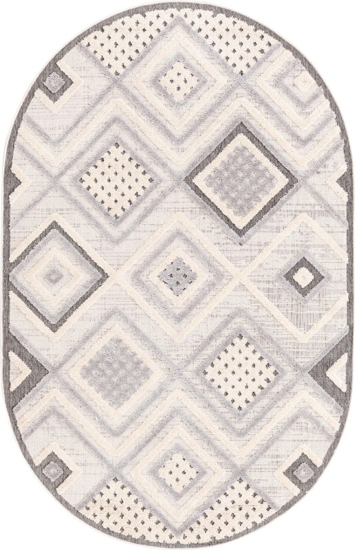 5' 3 x 8' Crowley · Diamond geometric rug, beige and gray