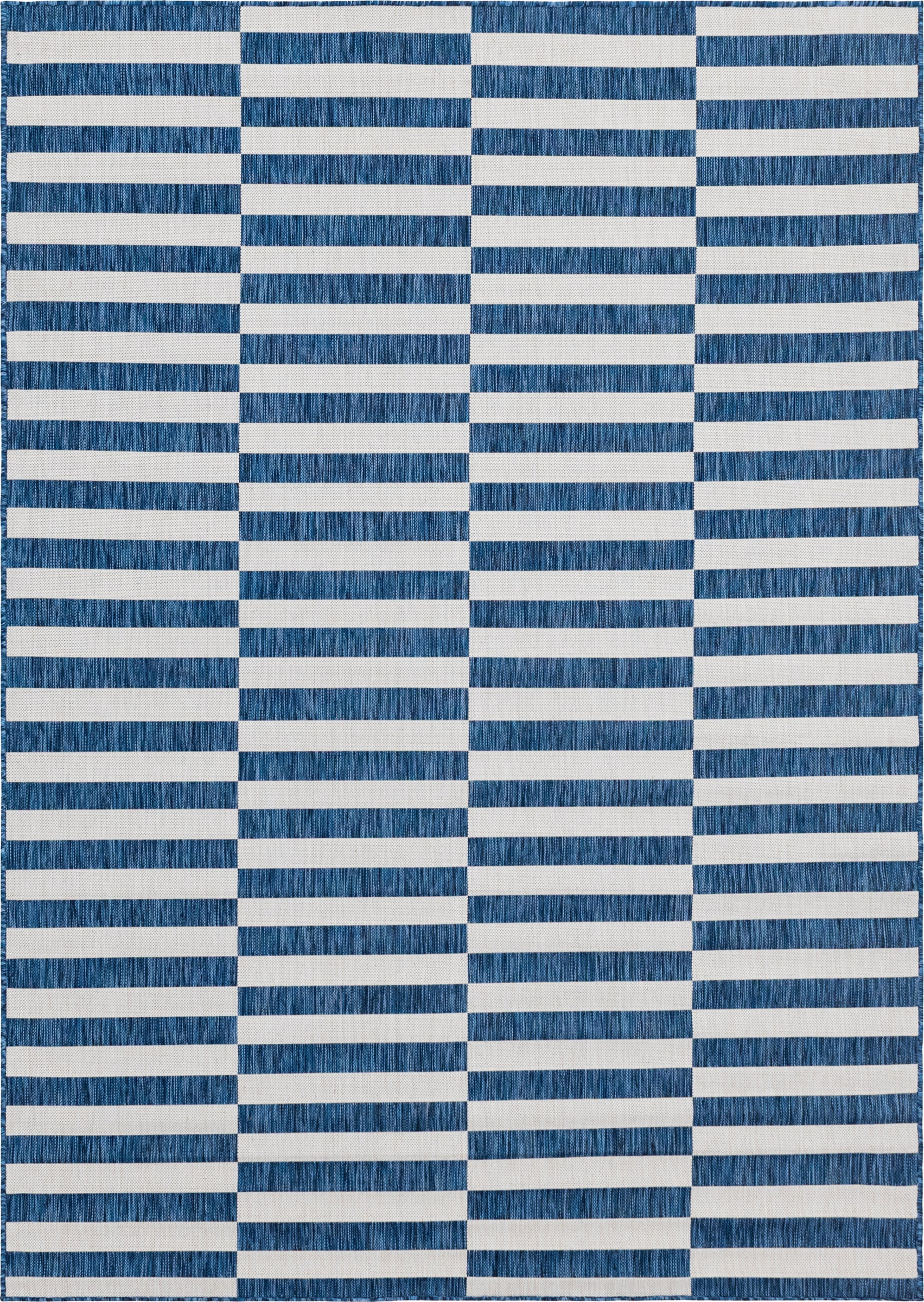 7' x 10' Ainsley · Geometric Outdoor Rug, blue