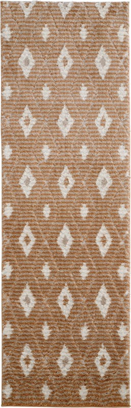 2' x 6' Gaines · Diamond rug, caramel and ivory