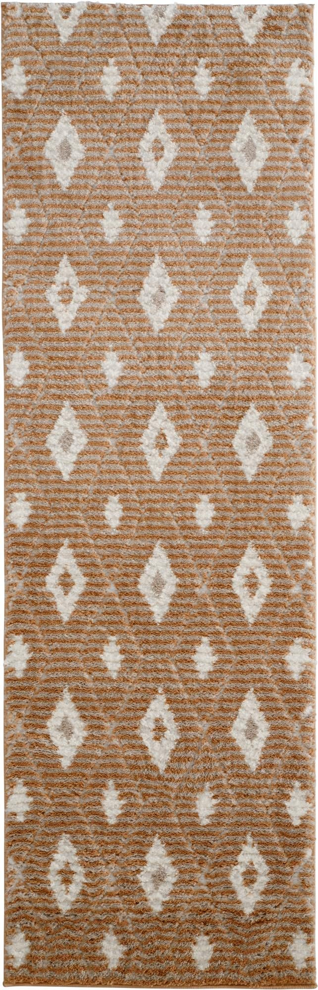 2' x 6' Gaines · Diamond rug, caramel and ivory