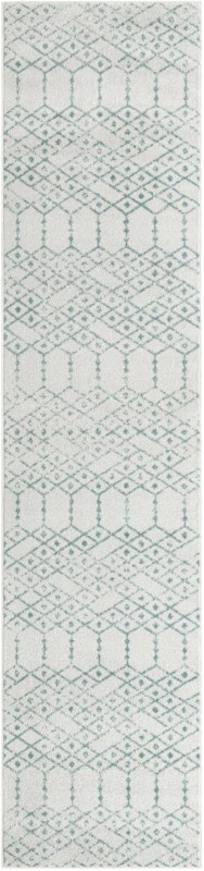 3' x 13' Newcomb · Diamond rug
