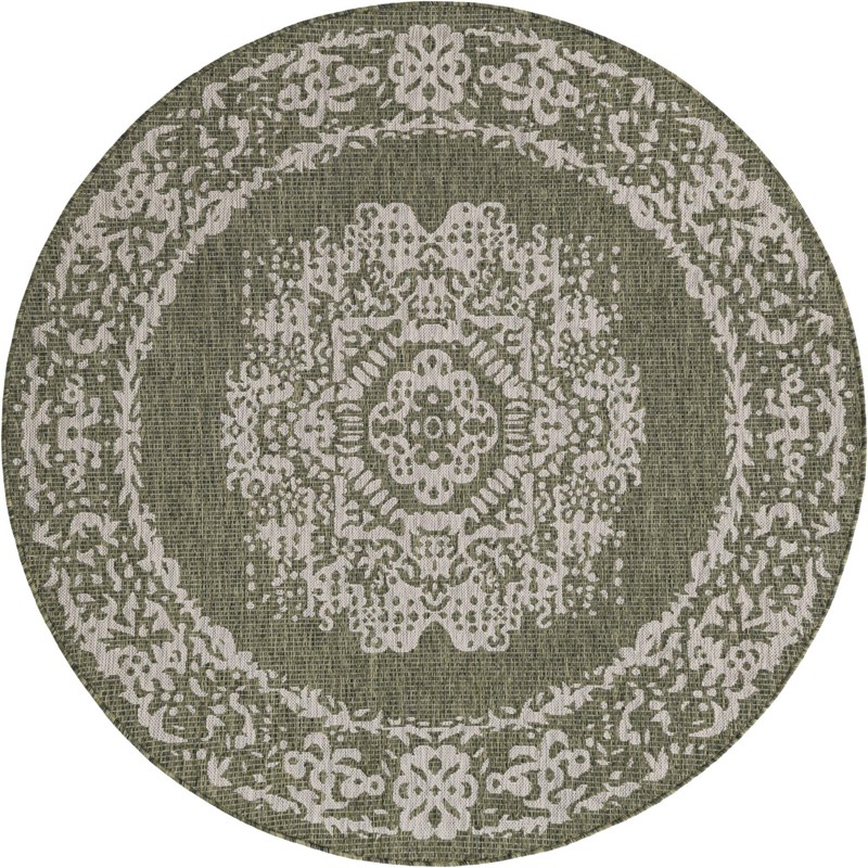 Hayden · Medallion Outdoor Rug, green