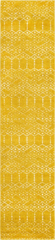 3' x 13' Newcomb · Diamond rug, yellow