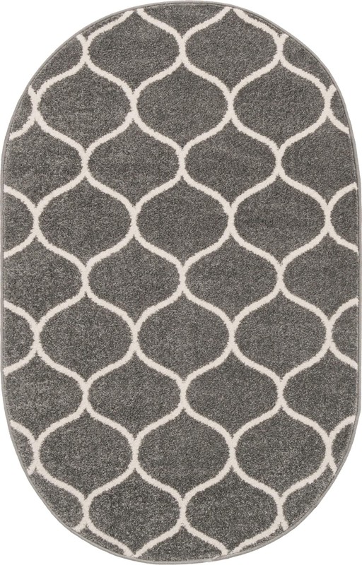 5' 3 x 8' Ingram · Lattice rug, dark gray and ivory