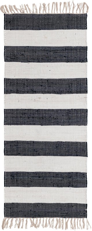 2' 7 x 6' 1 Flagstaff · Striped Chindi Rug, navy