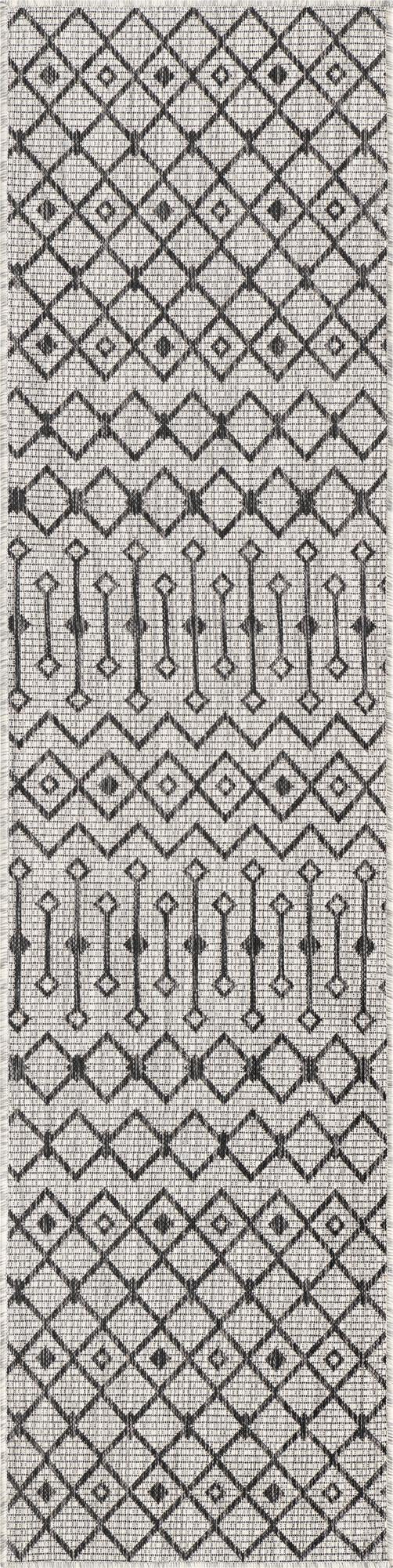 2' x 8' Kearney · Geometric Outdoor Rug, gray and black