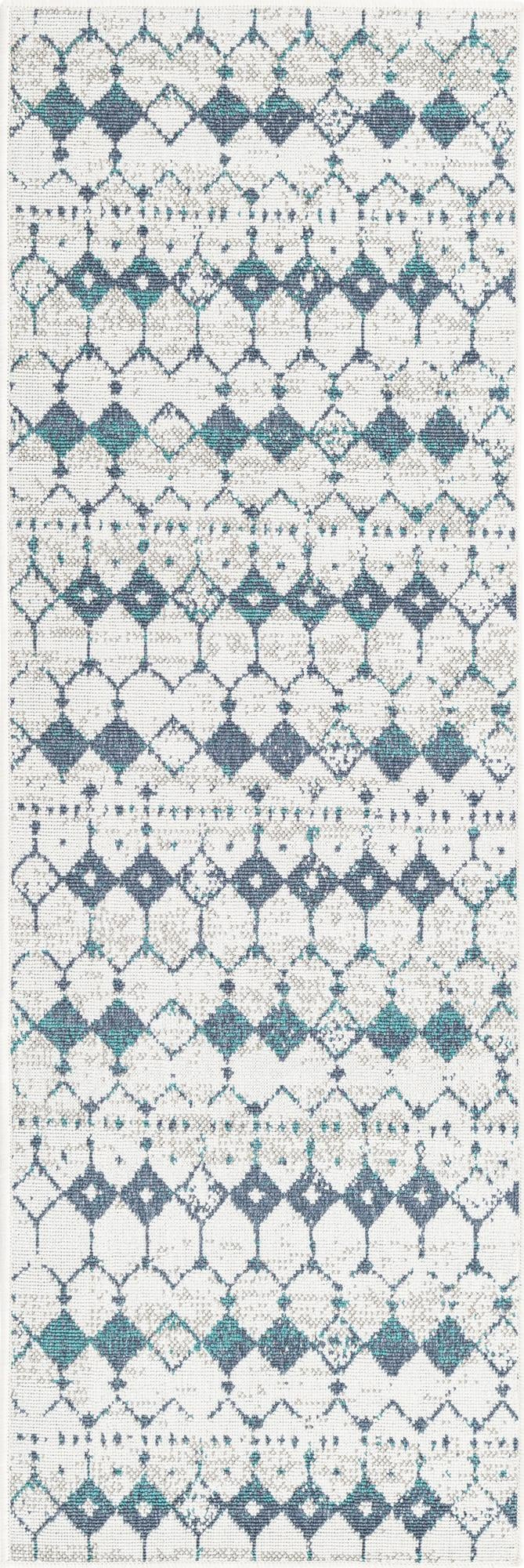 2' x 6' Stowe · Diamond Outdoor Rug