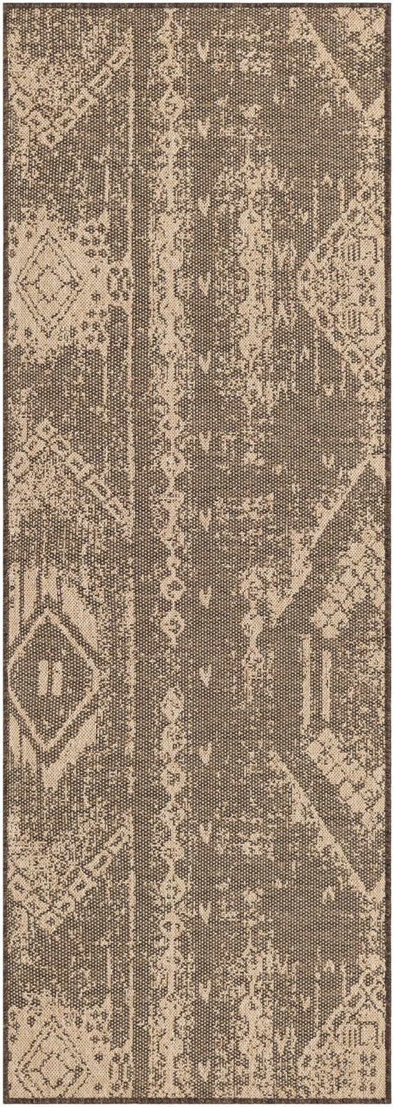 2' 7 x 8' Luckett · Diamond rug, natural and brown