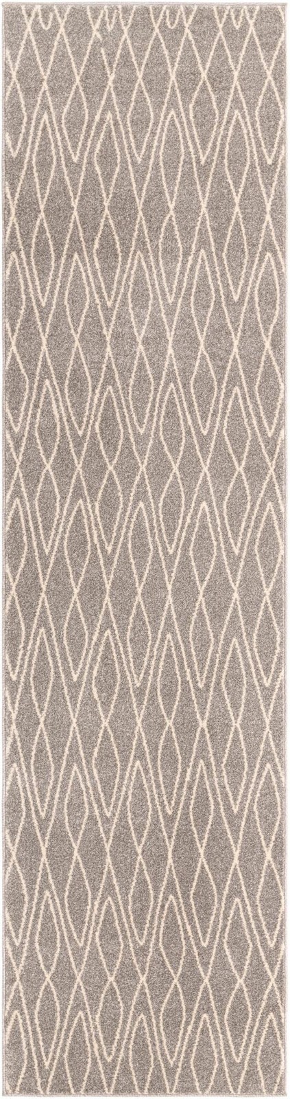 2' 7 x 10' Cavanaugh · Diamond rug