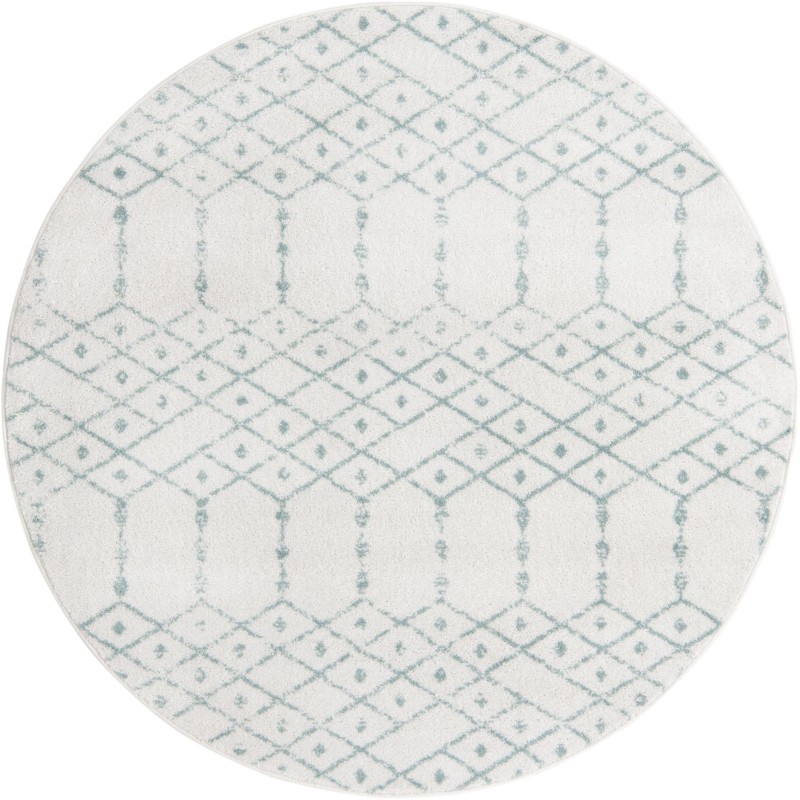5' 3 x 5' 3 Newcomb · Diamond rug