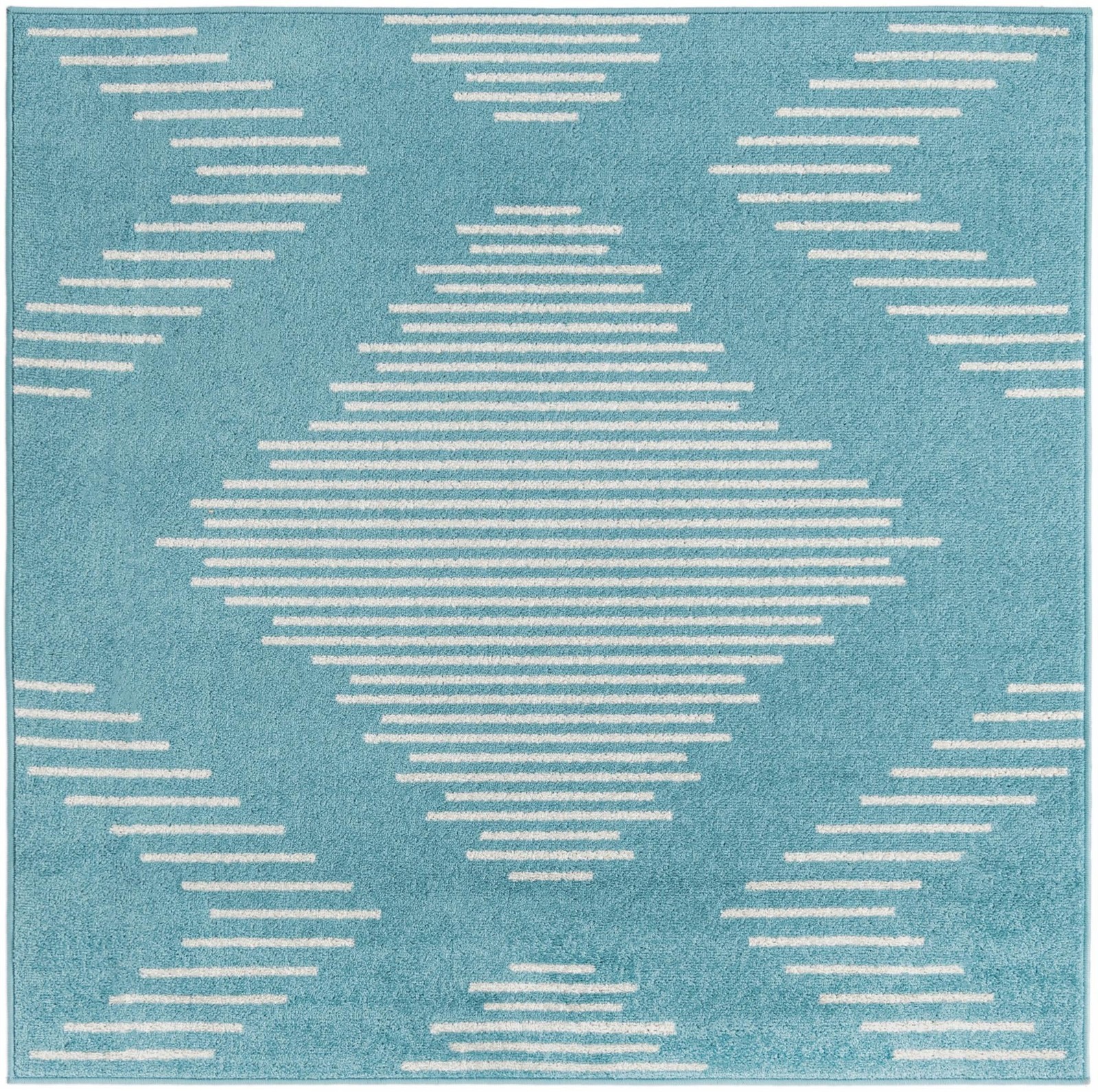 5' 3 x 5' 3 Knox · Diamond rug, light blue