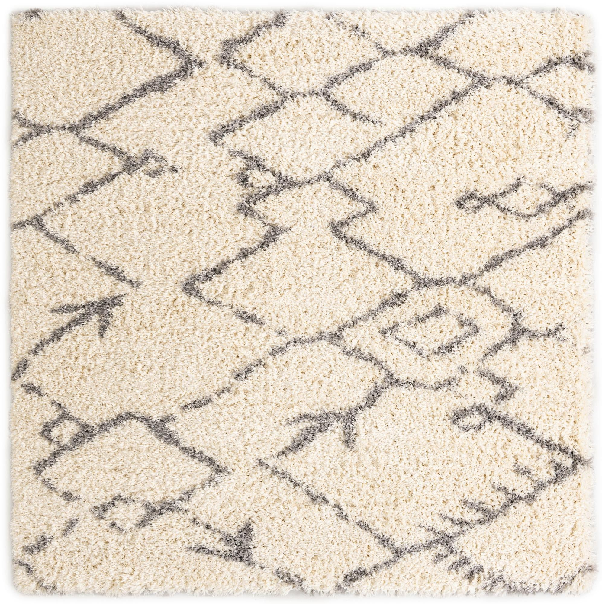 8' x 8' Bramblewood · Diamond shag rug, pearl and gray