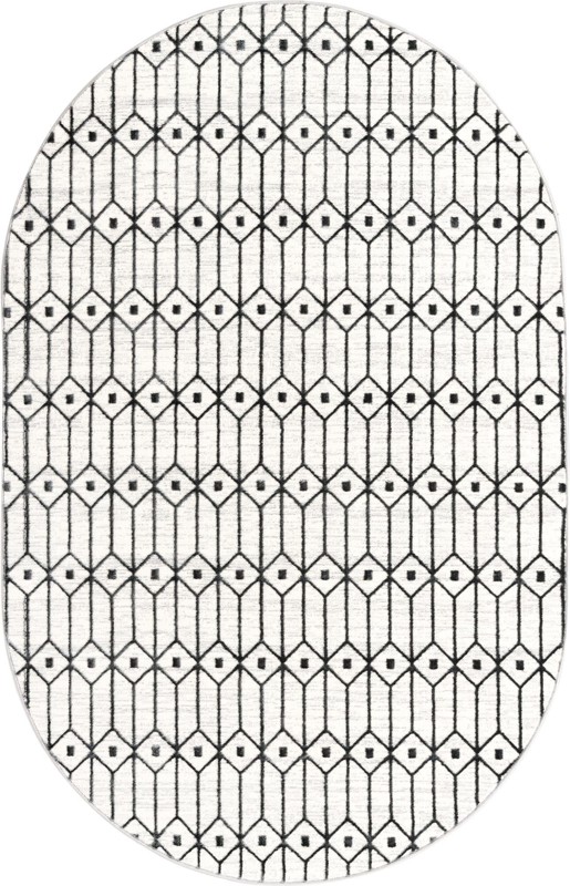 5' 3 x 8' Wharton · Diamond rug, white