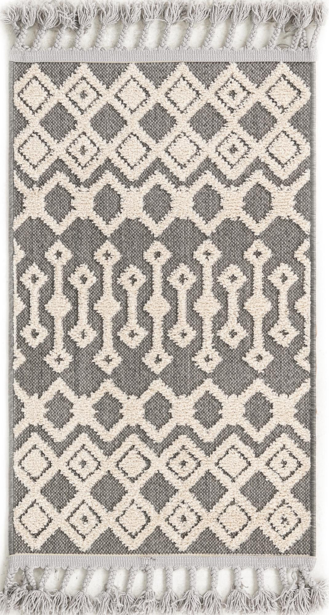 2' x 3' Rothwell · Chevron rug, charcoal