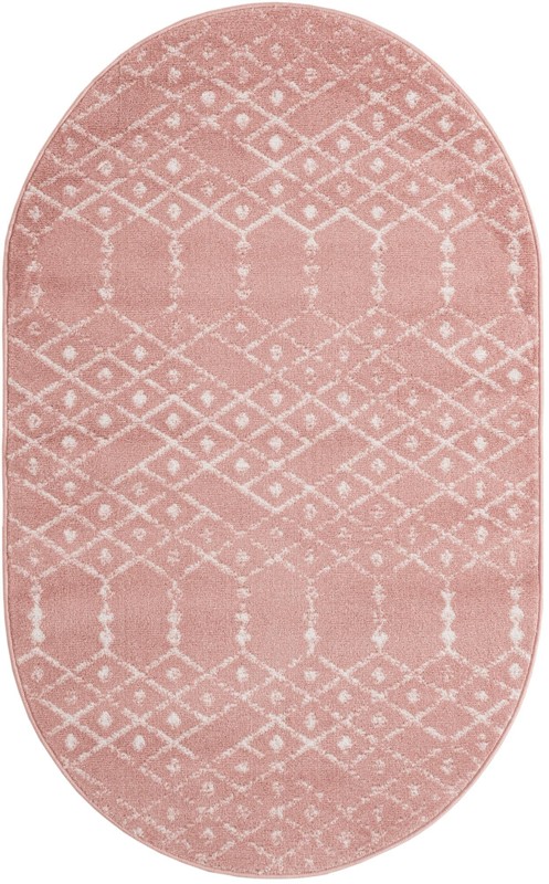 3' 3 x 5' 3 Newcomb · Diamond rug