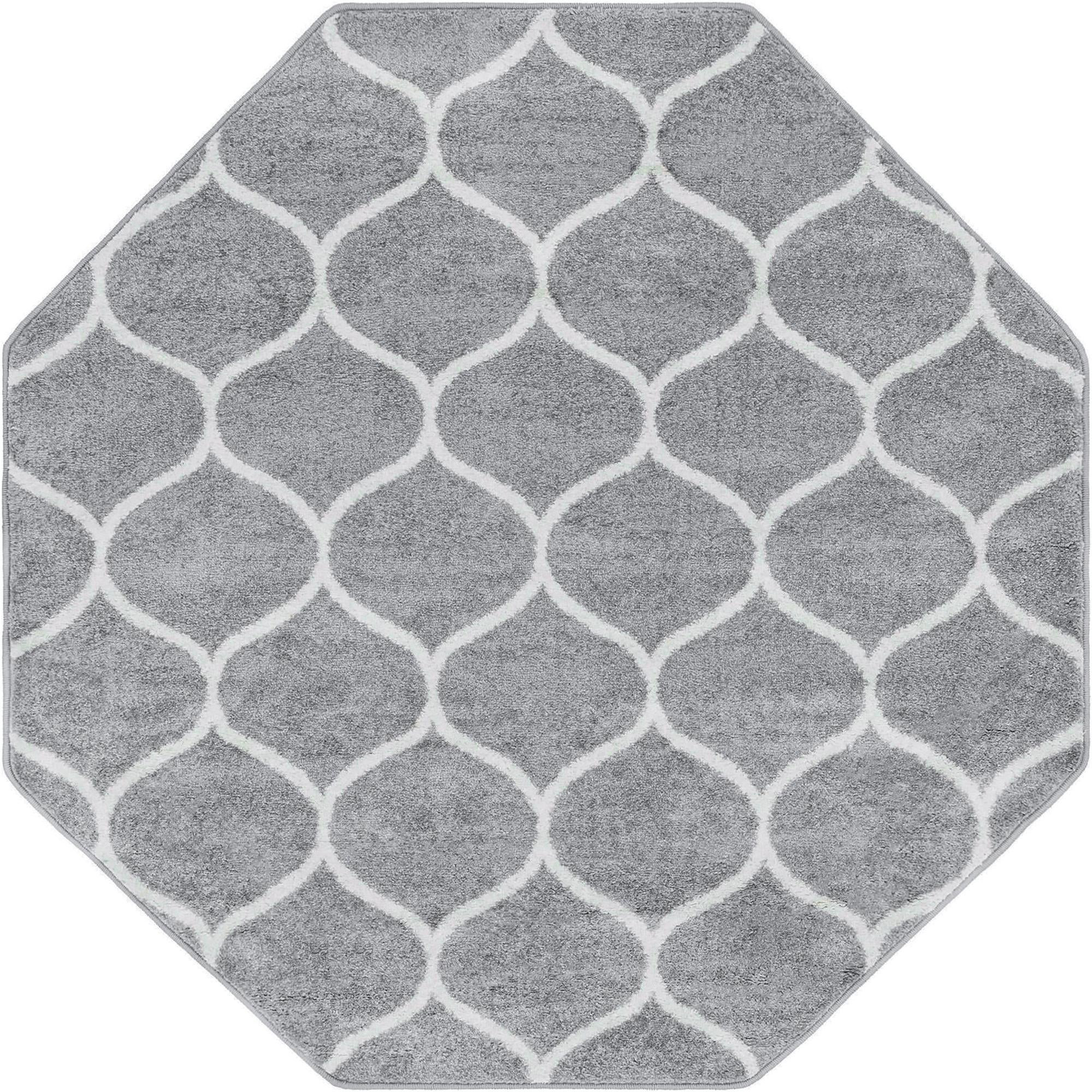 5' 3 x 5' 3 Ingram · Lattice rug, gray and ivory