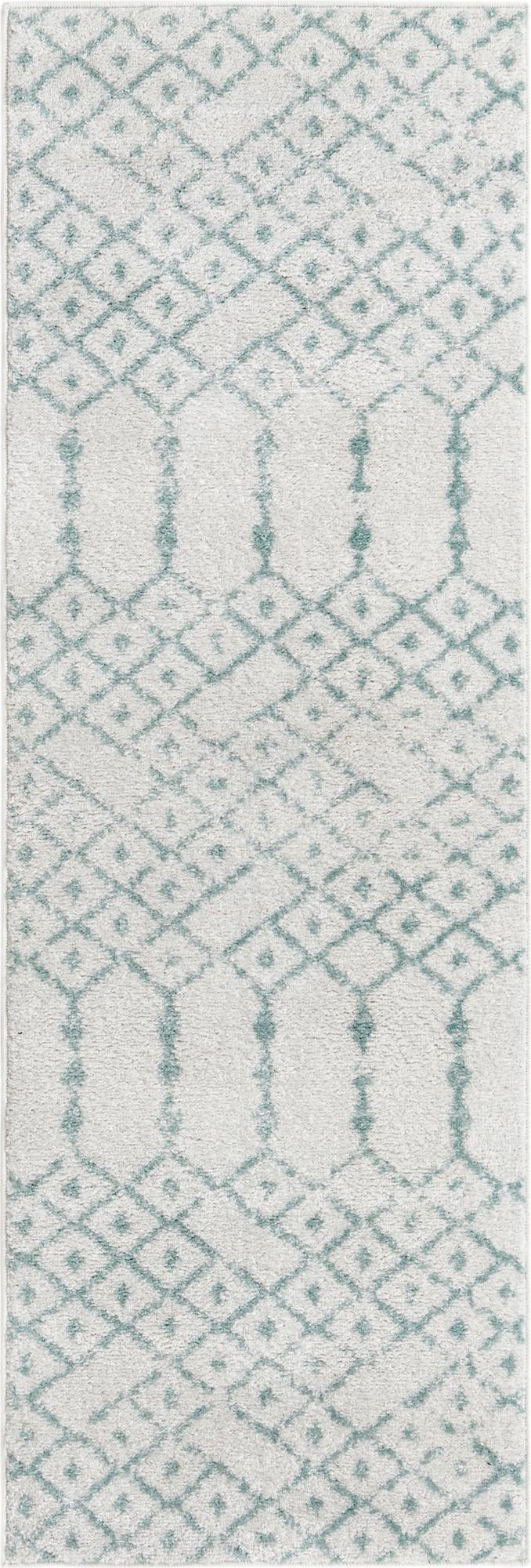 2' x 6' Newcomb · Diamond rug