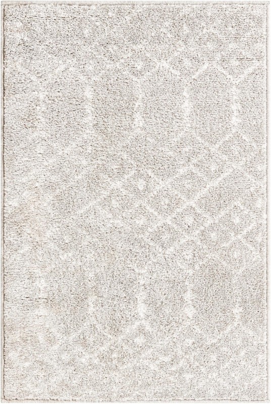 2' x 3' Newcomb · Diamond rug