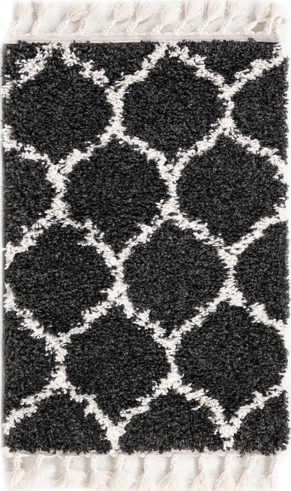 2' 2 x 3' Everett · Lattice shag rug, black and white