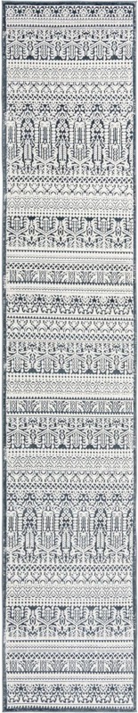 2' 7 x 14' Lakewood · Border rug