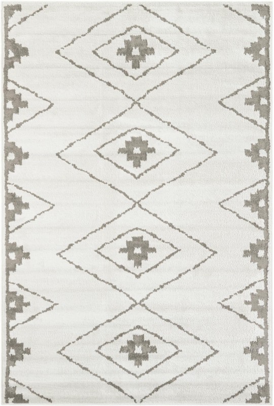 6' x 9' Sumac · Diamond rug, ivory
