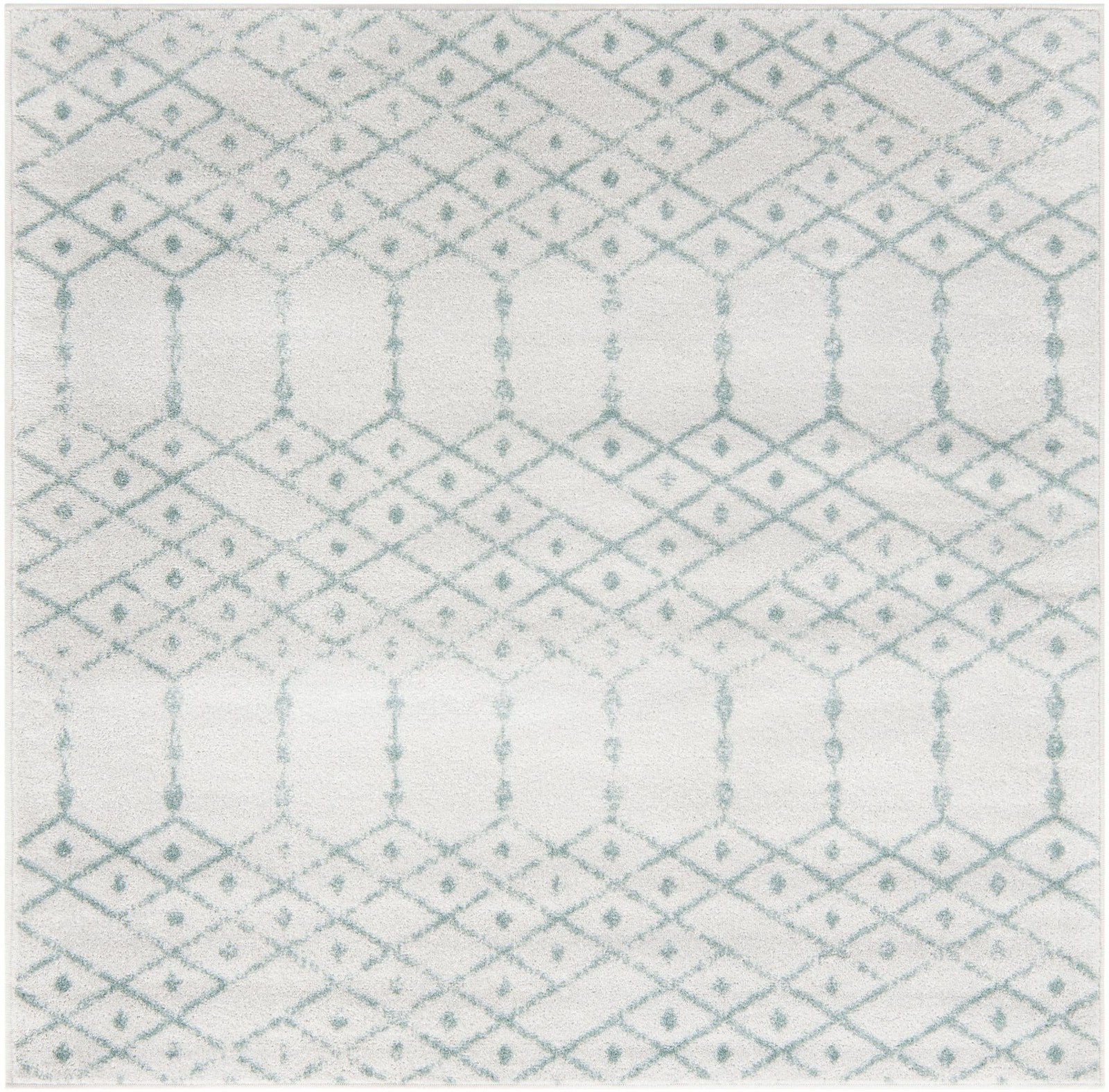 5' 3 x 5' 3 Newcomb · Diamond rug