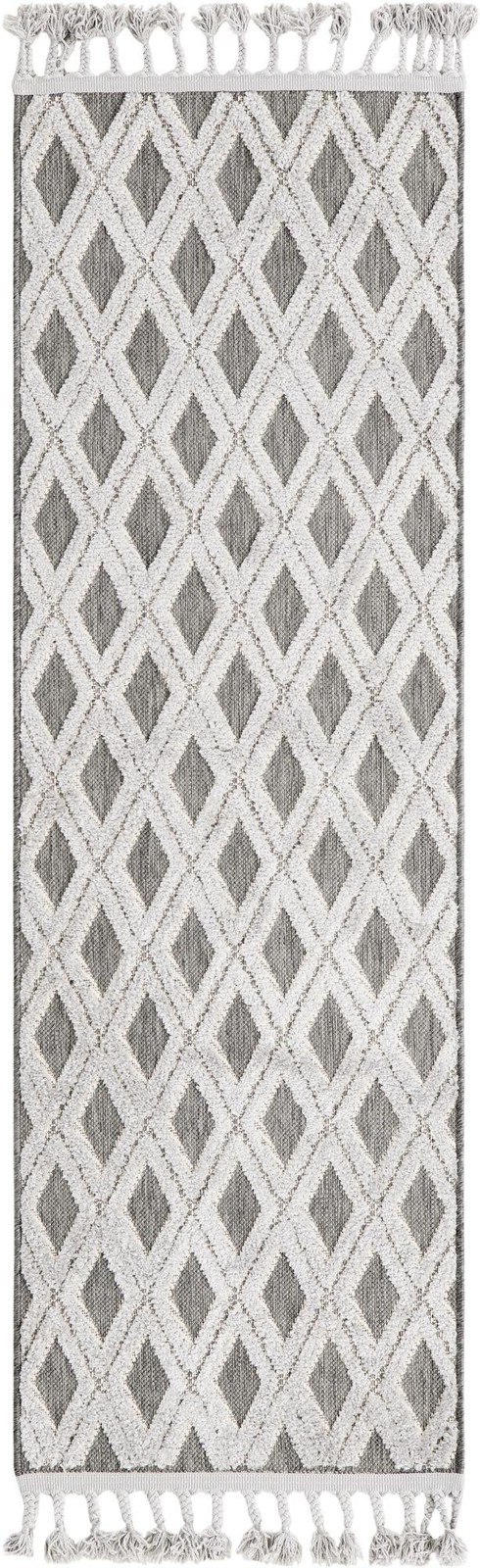 2' x 6' Goshen · Diamond rug, charcoal