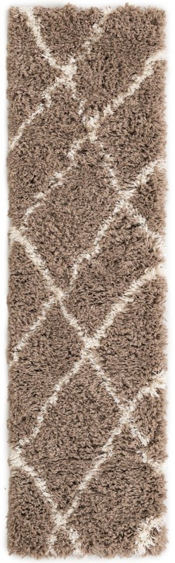 2' x 8' Rockingham · Diamond Shag Rug, khaki