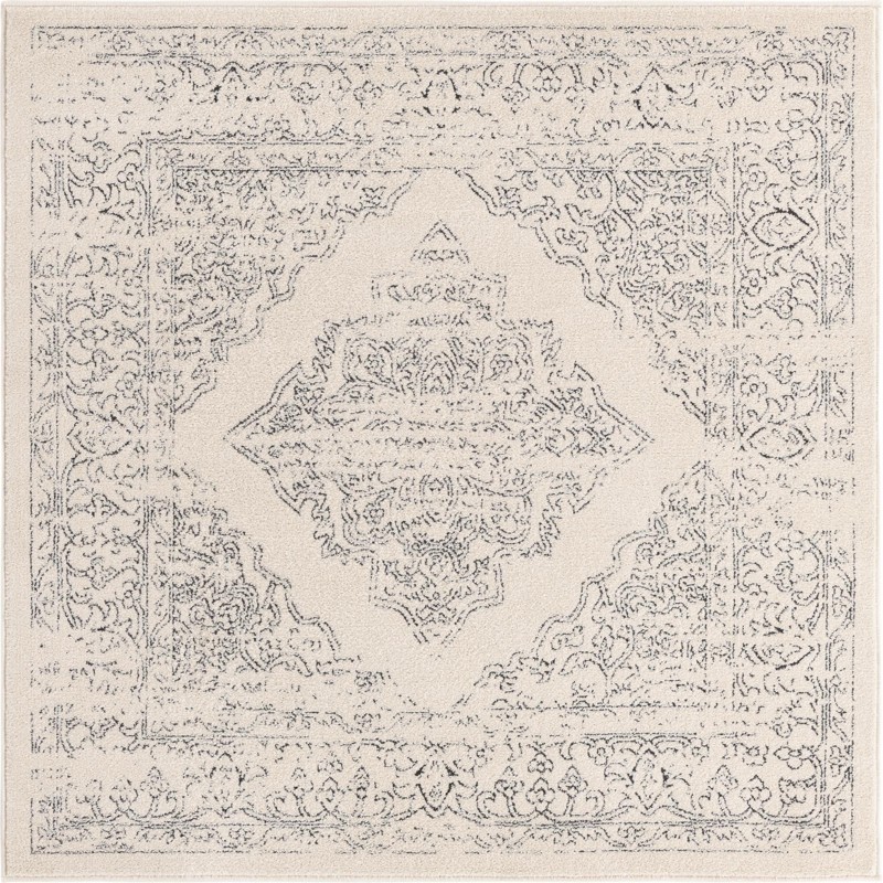 5' x 5' Elsa · Border rug, white