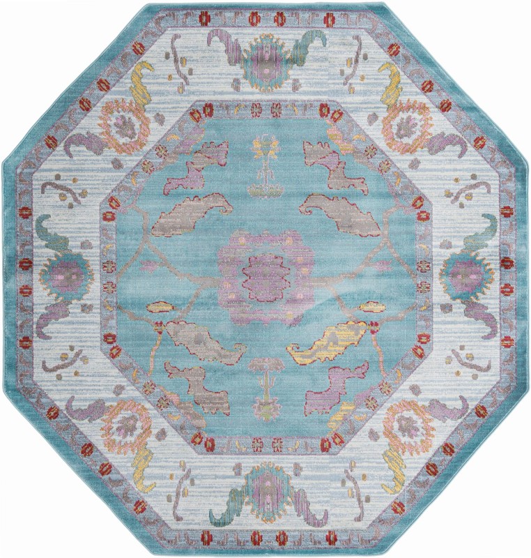 8' 2 x 8' 2 Pope · Border rug