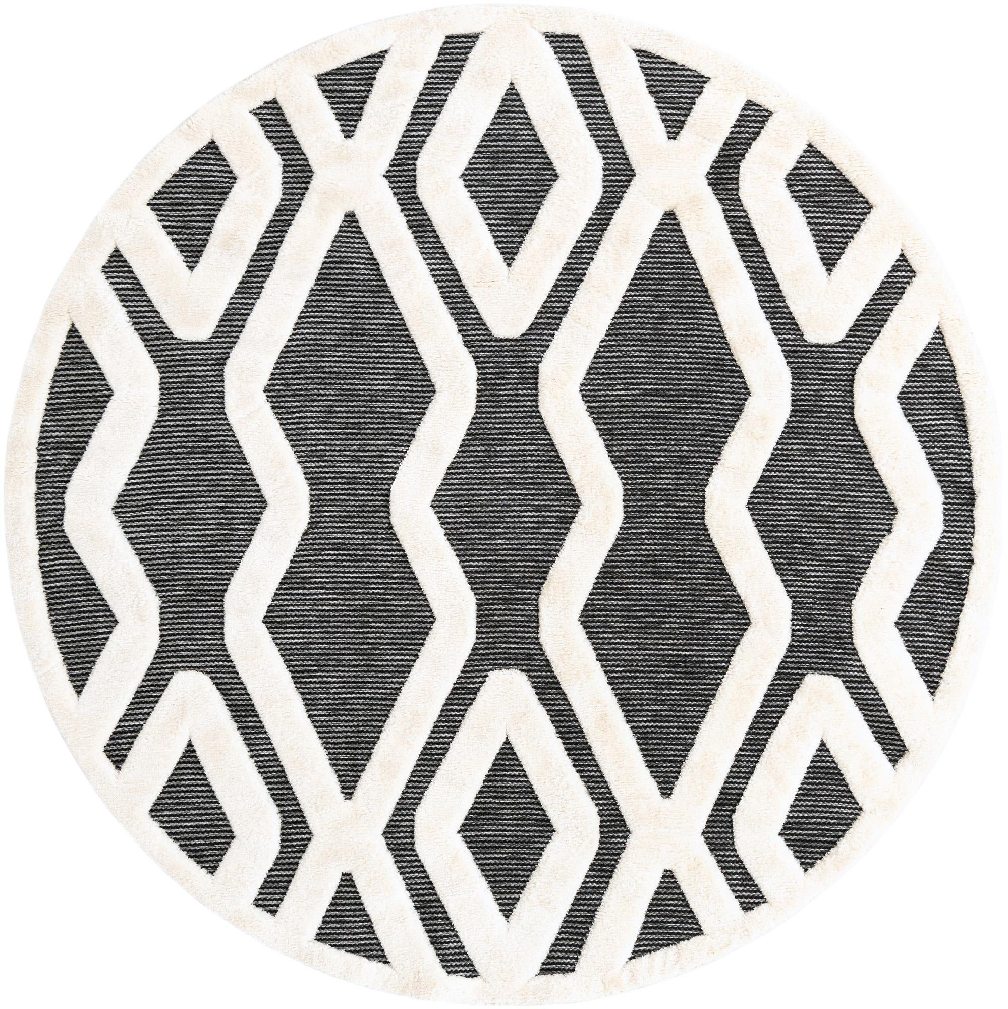7' 10 x 7' 10 Armstead · Geometric trellis rug, gray and ivory