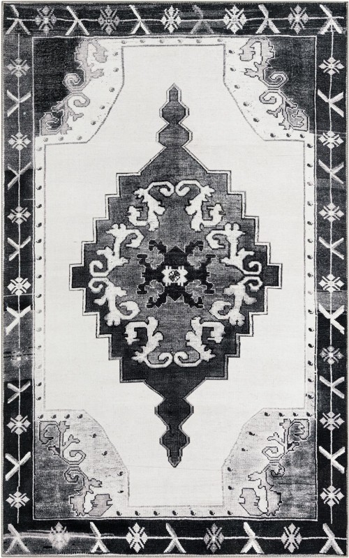5' x 8' Sanderson · Border Washable Rug, black