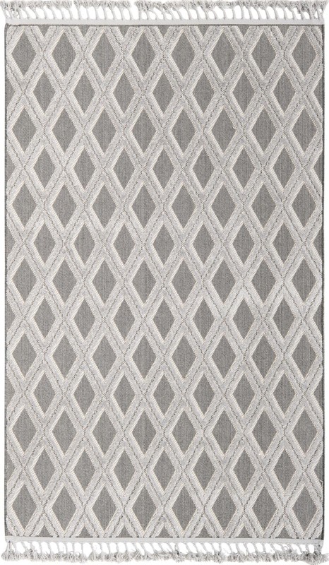5' 3 x 8' Goshen · Diamond rug, charcoal