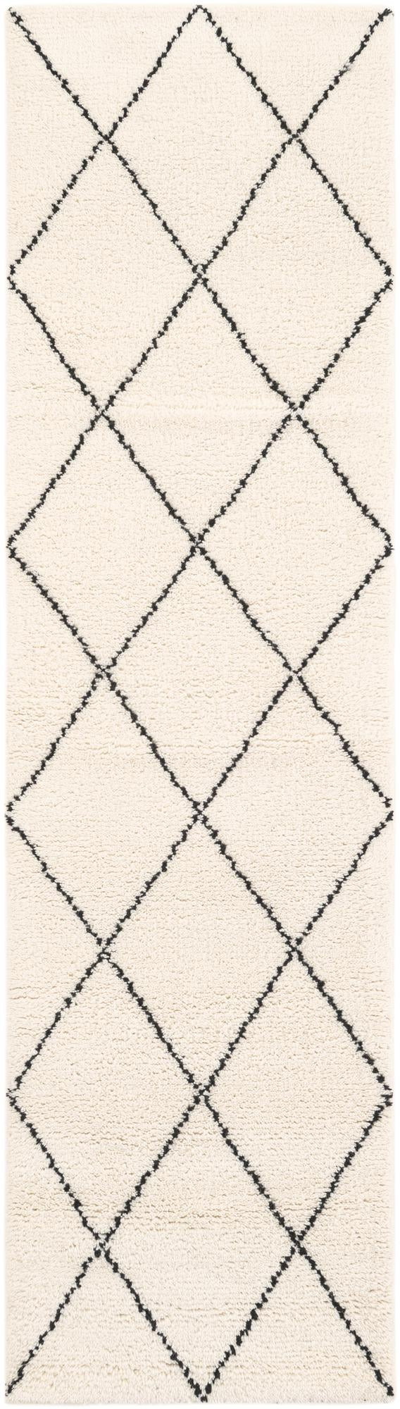 2' x 8' Hailey · Diamond Wool Rug, ivory and black