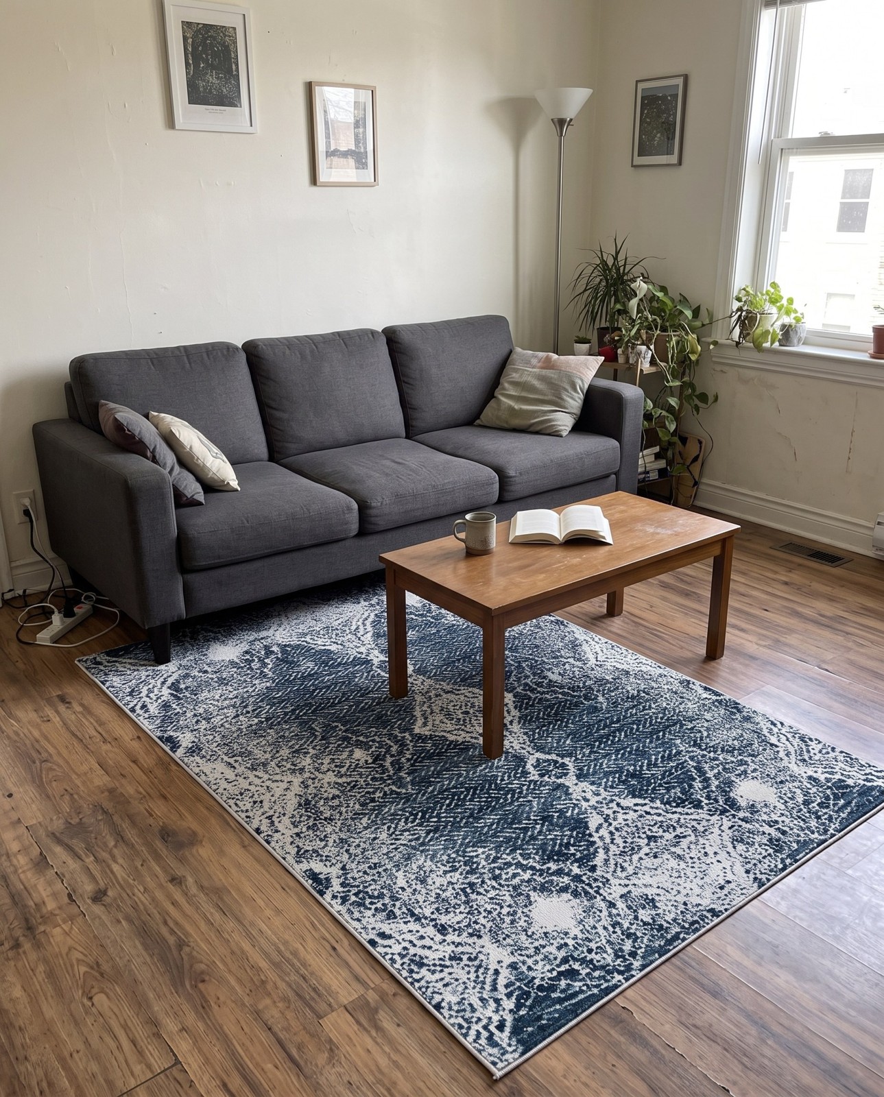 Detail image of 3' 3 x 5' 3 Brower · Medallion Washable Rug, navy and light blue