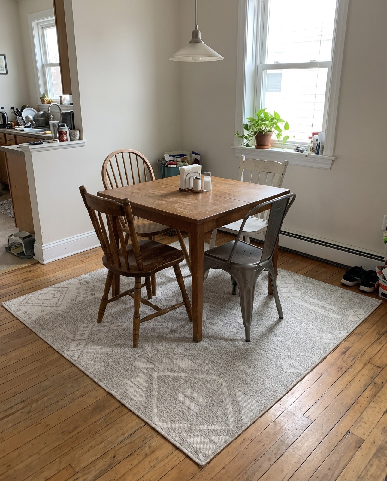 5' 3 x 5' 3 Wildman · Tribal geometric Outdoor Rug, gray and ivory