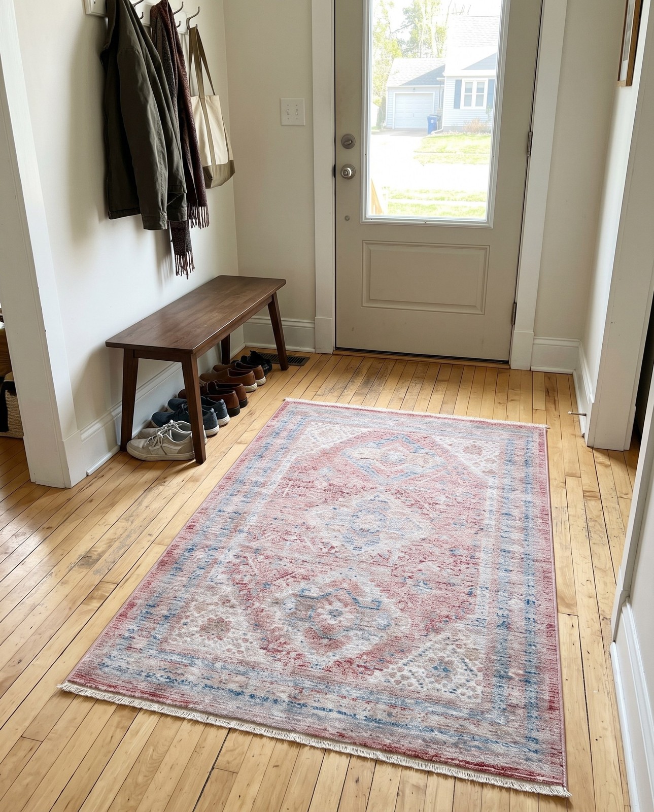 4' x 5' 7 Harbin · Border rug