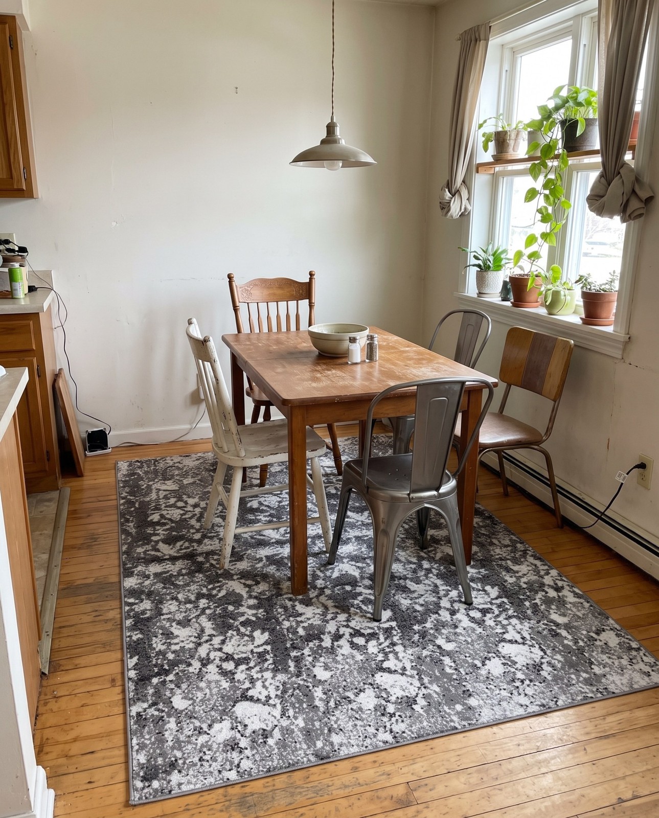 8' x 10' Blakemore · Abstract botanical rug, gray and beige