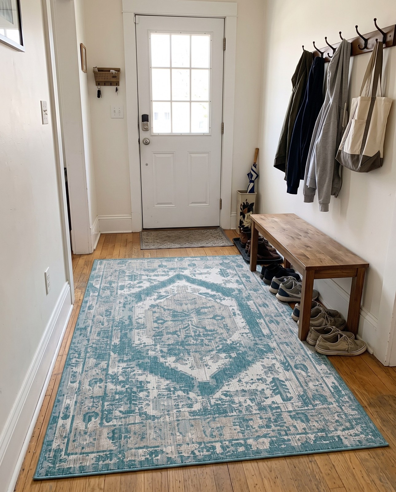 10' x 13' Wylie · Border Outdoor Rug, aqua