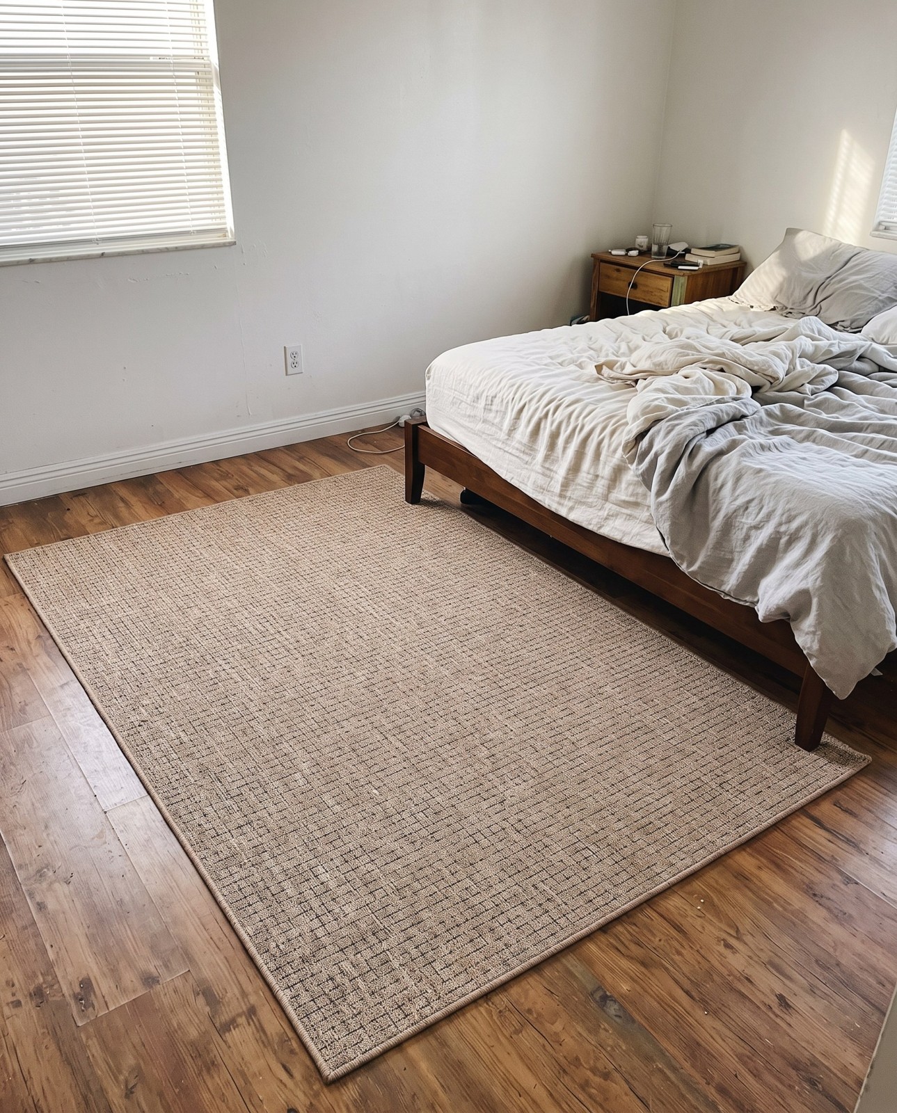 2' x 3' Loam · Checkered Outdoor Rug, light brown