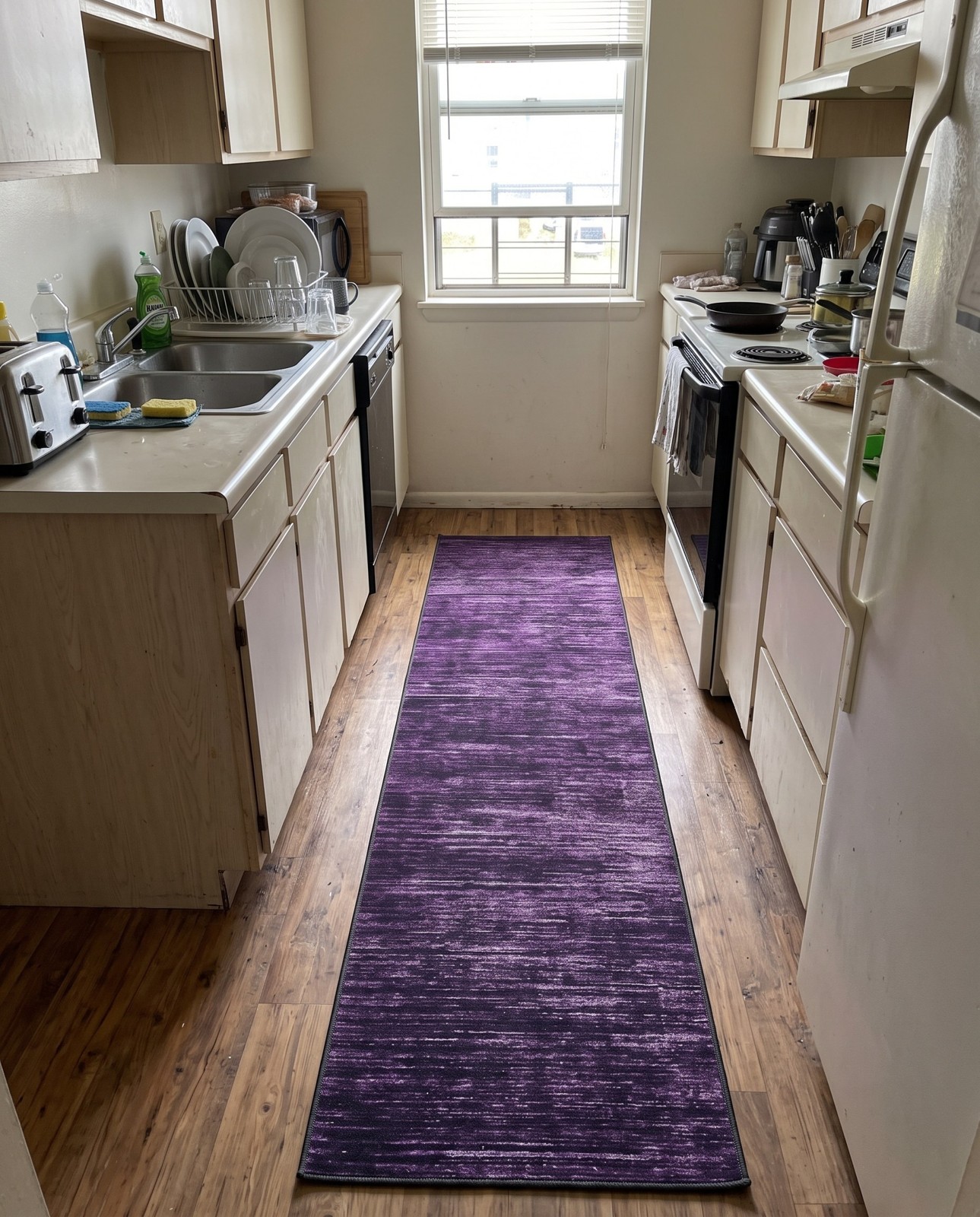 7' 10 x 11' Prewitt · Lines rug, purple