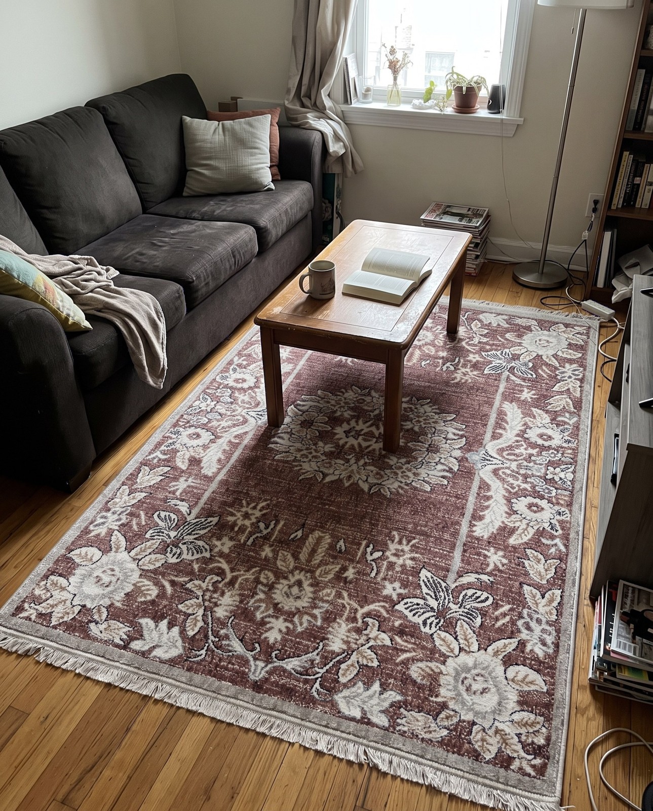 Detail image of 10' x 13' Sanborn · Border rug, dusty rose