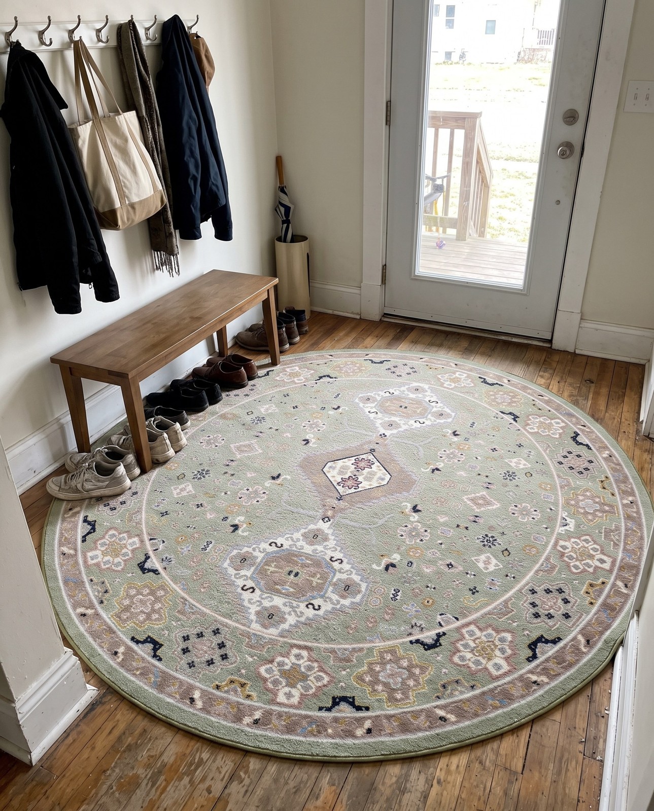 5' 3 x 8' Middlebury · Medallion Washable Rug, sage and beige