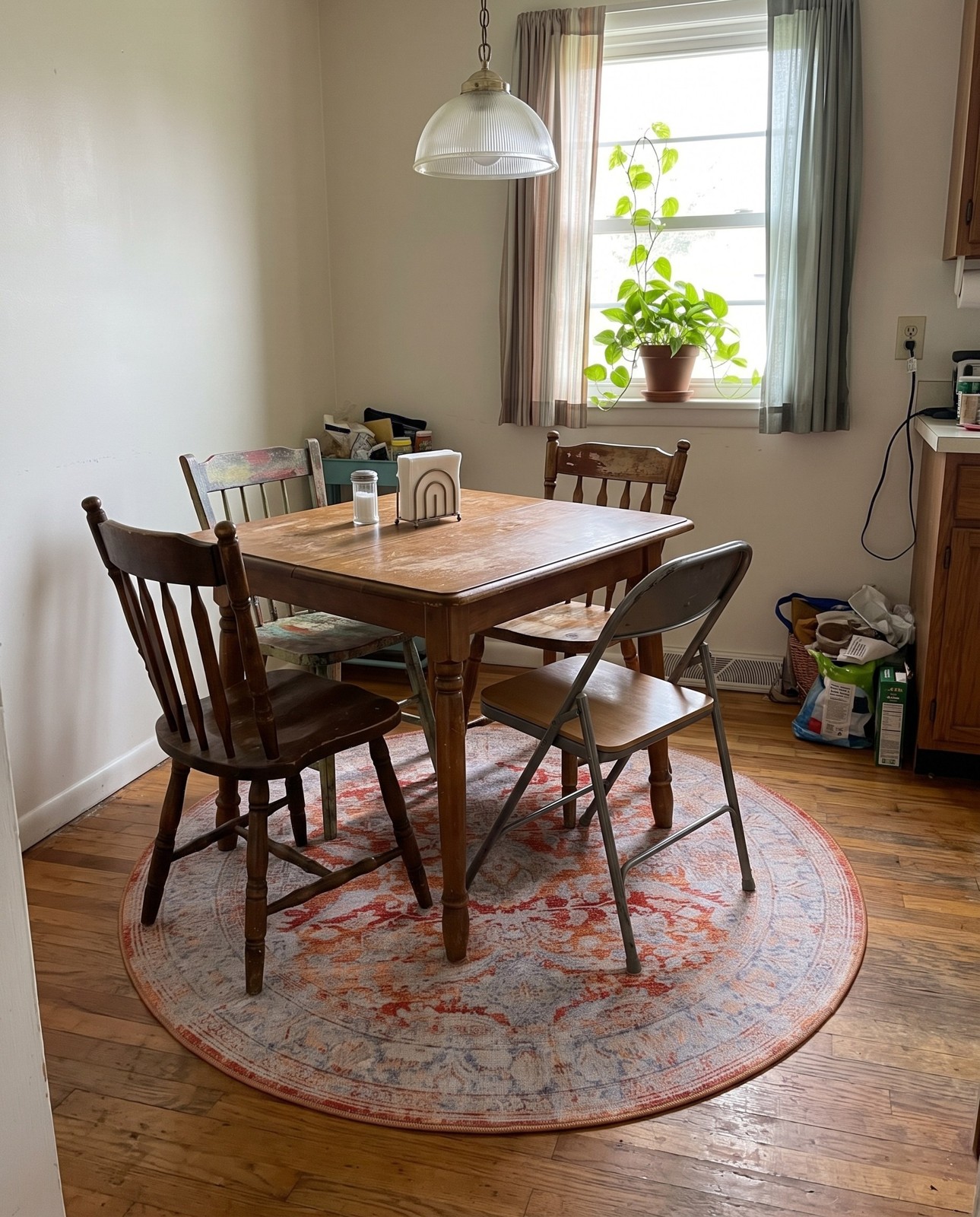 3' 6 x 5' 6 Augusta · Border Washable Rug, rustred